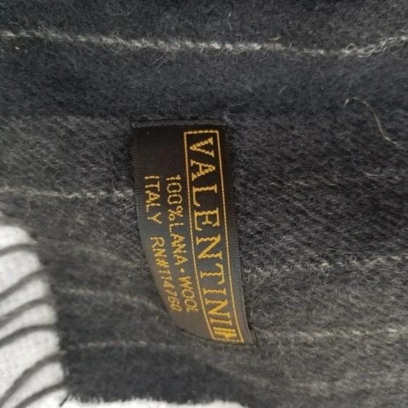 Valentina soft wool scarf/ muffler - Picture 5 of 8